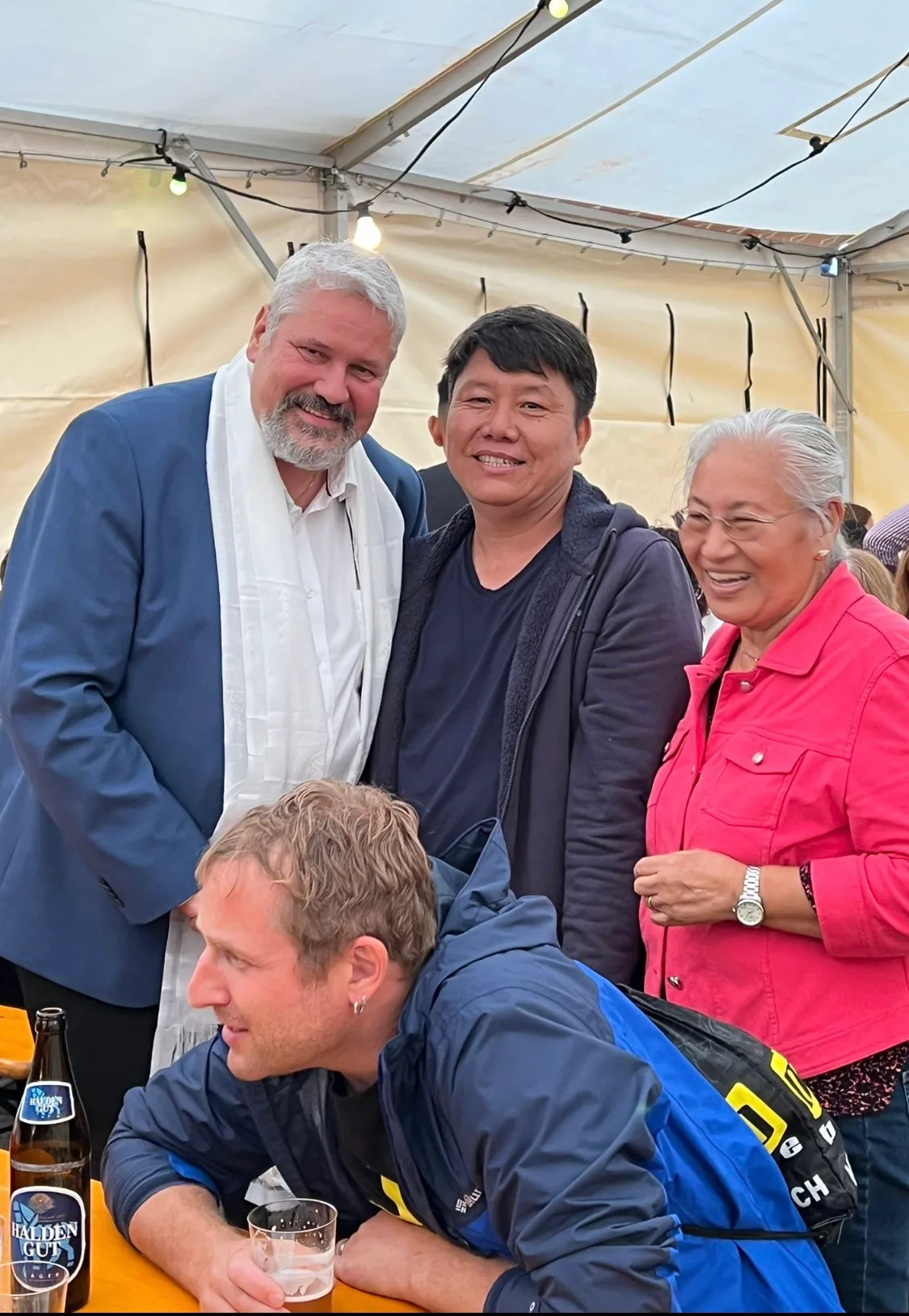 Verein Lhasa Boys am Albanifest.